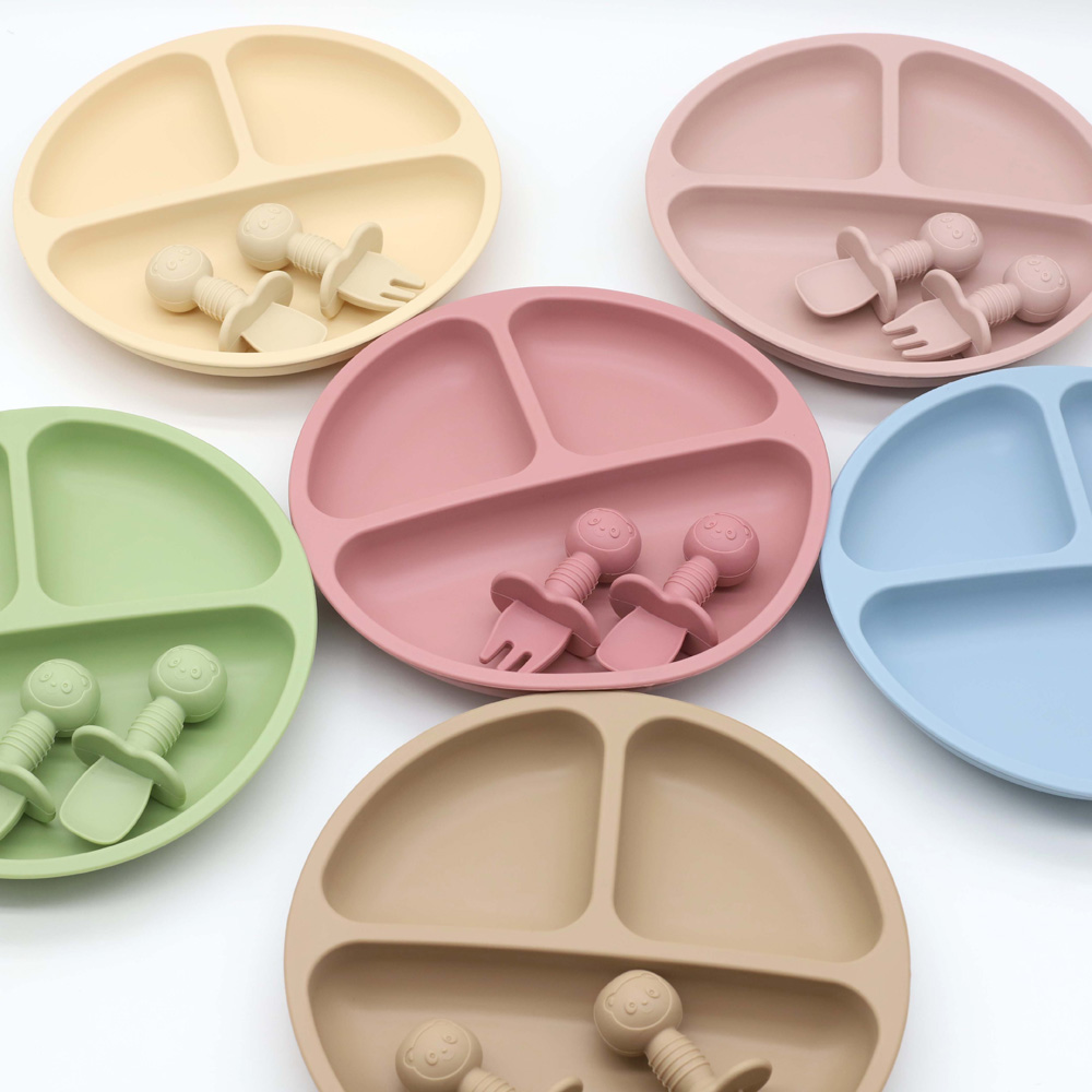 ベビー用シリコン食器3点セット。離乳食用プレート、強力な吸盤 - Baby Food Menu のレビューと価格